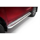 Running boards with checker plate type00 Toyota Hilux...