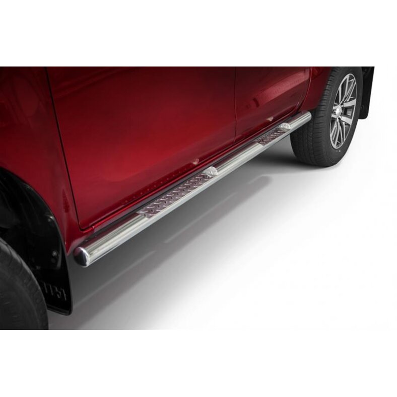 Running boards with checker plate type01 Toyota Hilux (2015-) polished
