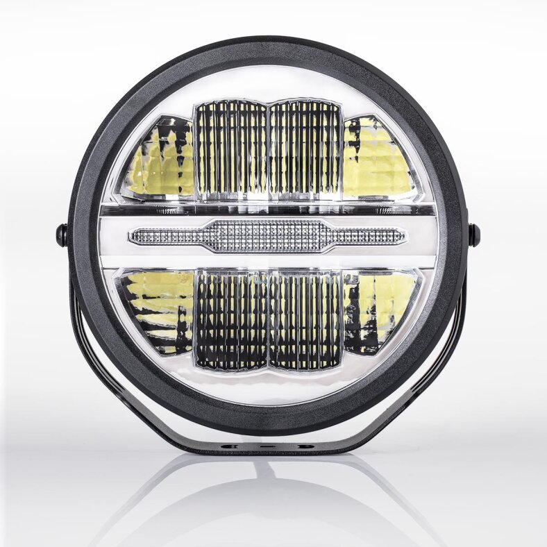 9 LED UltraLux Driving Light RedTyphoon