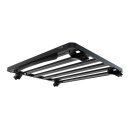 Front Runner Slimline II Kit mit Grab-on Befestigungsfüße - 1255mm (B) x 1156mm (L) / A